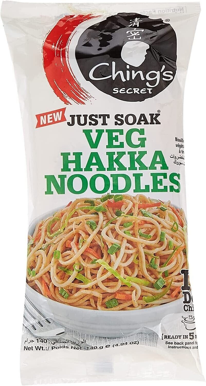 Chings Just Soak Veg Hakka Noodles, 140g